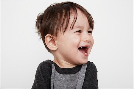 simsearch:614-08873858,k - Portrait of cute male toddler laughing Photographie de stock - Premium Libres de Droits, Code: 614-08030881