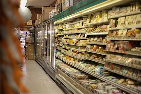 pasillo - Grocery aisle in health food shop Foto de stock - Sin royalties Premium, Código: 614-08031010
