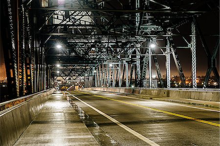 puget sound - Bridge over Puget Sound at night, Tacoma, Washington State, USA Foto de stock - Sin royalties Premium, Código: 614-08081278