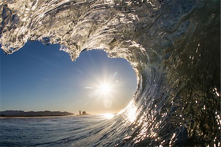 Barrelling wave, close-up, Hawaii Photographie de stock - Premium Libres de Droits, Code: 614-08119764