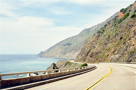 Highway 1 winding along coastline, Big Sur, California, USA Foto de stock - Sin royalties Premium, Código: 614-08119800