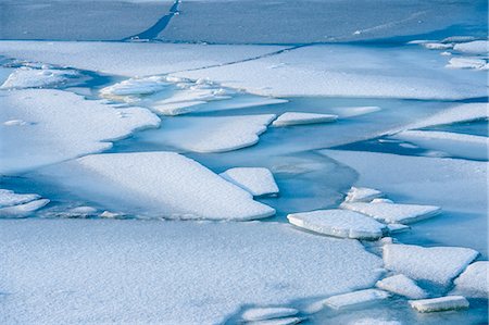 Cracked ice and snow, Reine, Norway Foto de stock - Sin royalties Premium, Código: 614-08120038