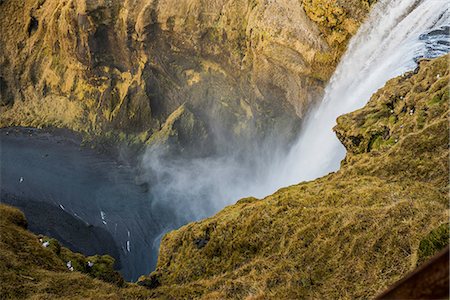 skogafoss - High angle view of Skogafoss waterfall, Iceland Stock Photo - Premium Royalty-Free, Code: 614-08578513