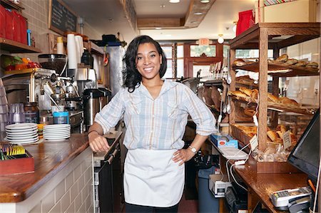 Portrait of female worker in bakery Stock Photo - Premium Royalty-Free, Code: 614-08720515