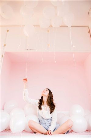 simsearch:614-08866586,k - Girl playing with balloons Stock Photo - Premium Royalty-Free, Code: 614-08865684