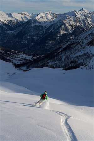 simsearch:6122-07706662,k - Skier, skiing off piste. Stock Photo - Premium Royalty-Free, Code: 614-08866244