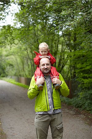 simsearch:649-06432444,k - Father carrying son on his shoulders Stock Photo - Premium Royalty-Free, Code: 614-08867922