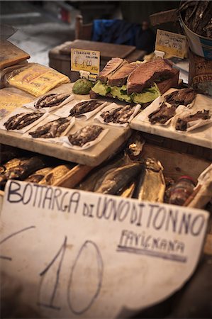 Close up of meat for sale Stock Photo - Premium Royalty-Free, Code: 614-08868430