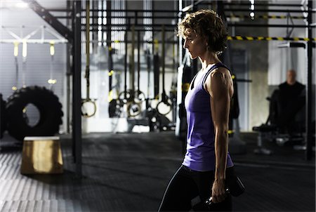 simsearch:649-04247622,k - Woman in a gym Stock Photo - Premium Royalty-Free, Code: 614-08874256