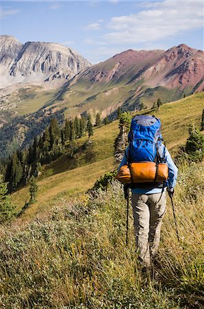 simsearch:614-09211652,k - Woman backpacking in Hasley Basin, West Elk Mountains, Colorado, USA Photographie de stock - Premium Libres de Droits, Code: 614-08876558