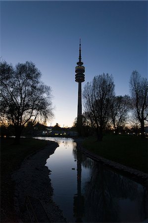 1972 Olympic Tower (Olympiaturm), Munich, Bavaria, Germany Stockbilder - Premium RF Lizenzfrei, Bildnummer: 614-08871612