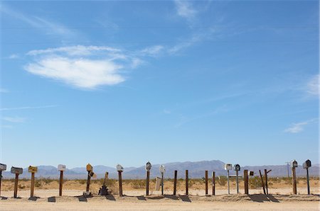 simsearch:614-06312009,k - Mailboxes, Mojave Desert, California, USA Stockbilder - Premium RF Lizenzfrei, Bildnummer: 614-08871872