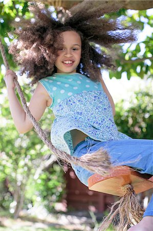 simsearch:614-07768073,k - Portrait of young girl on rope swing Stockbilder - Premium RF Lizenzfrei, Bildnummer: 614-08946128