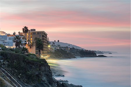 sea dawn - Landscape view of cliffs and beach at dawn, Laguna Beach, California, USA Stock Photo - Premium Royalty-Free, Code: 614-08946539