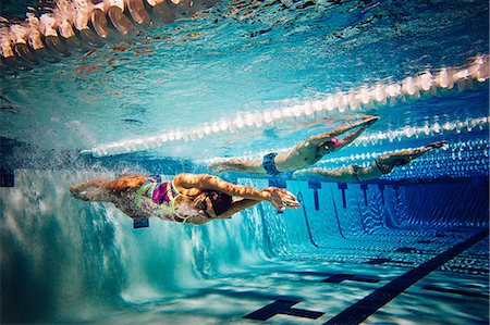 simsearch:614-08870825,k - Swimmers doing freestyle in lane Stock Photo - Premium Royalty-Free, Code: 614-08983532