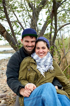 simsearch:614-07735390,k - Portrait of happy young couple at beach Stock Photo - Premium Royalty-Free, Code: 614-08990785
