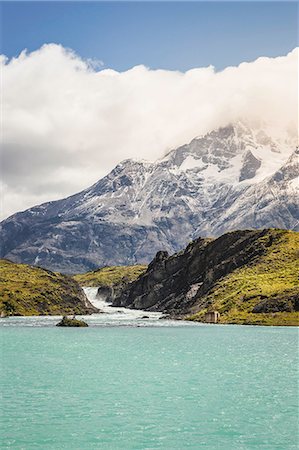 View over Grey Lake and Glacier, Torres del Paine national park, Chile Photographie de stock - Premium Libres de Droits, Code: 614-09017603
