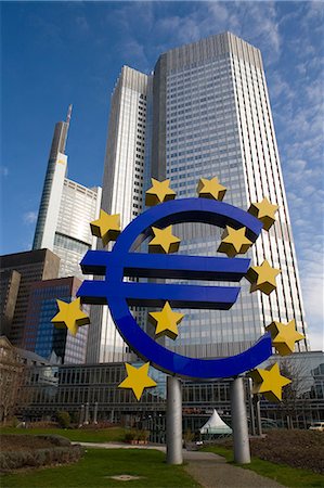 euro symbol - European central bank signage, by skyscrapers, Frankfurt, Hessen, Germany, Europe Foto de stock - Sin royalties Premium, Código: 614-09038753