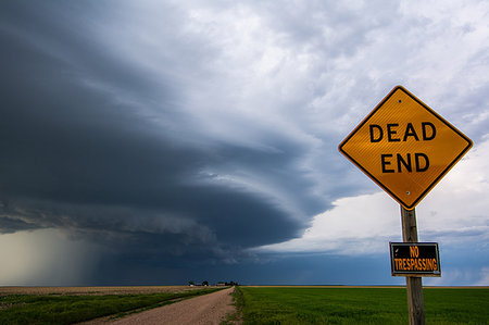 Dead End Road Sign Stock Photos Page 1 Masterfile