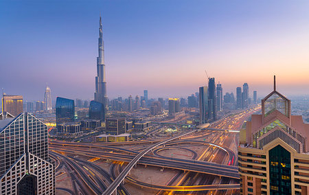 simsearch:649-07710300,k - Downtown Dubai, Burj Khalifa at dawn, United Arab Emirates Stock Photo - Premium Royalty-Free, Code: 614-09211178