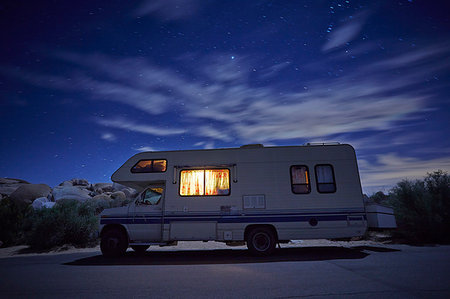 simsearch:649-09149045,k - Caravan, Joshua Tree National Park, California, USA Foto de stock - Sin royalties Premium, Código: 614-09211407