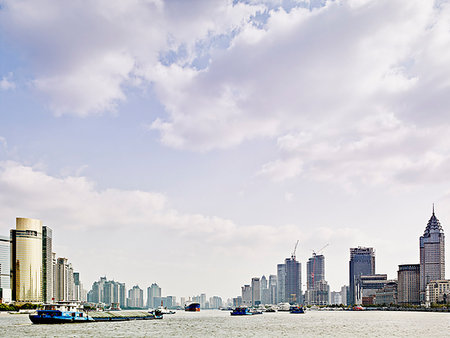 simsearch:614-09210854,k - View of the Bund on river Huangpu, Shanghai, China Foto de stock - Sin royalties Premium, Código: 614-09211501