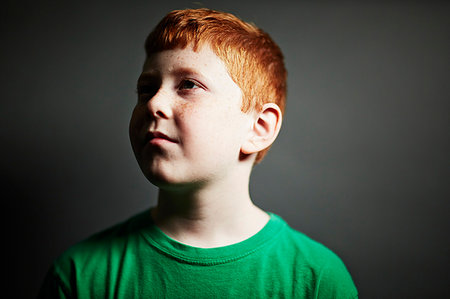 simsearch:649-08563671,k - Boy with red hair looking away Stock Photo - Premium Royalty-Free, Code: 614-09211585