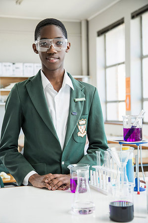 Student in lab Stock Photo - Premium Royalty-Free, Code: 614-09212177