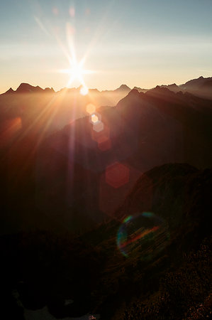 simsearch:614-09017258,k - Sunset over mountainscape, Bludenz, Vorarlberg, Austria Photographie de stock - Premium Libres de Droits, Code: 614-09277040