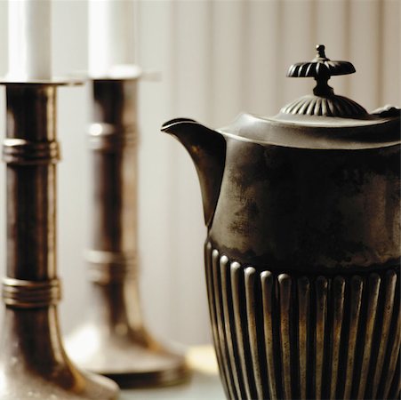 simsearch:614-01561575,k - Antique teapot Stock Photo - Premium Royalty-Free, Code: 614-00387952