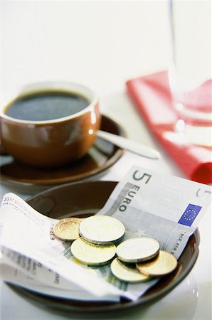 simsearch:614-00397682,k - Coffee and euros Stock Photo - Premium Royalty-Free, Code: 614-00397666