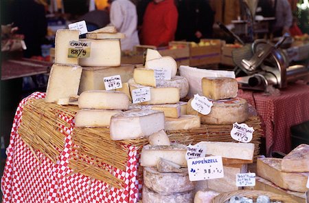 simsearch:614-03576621,k - Cheese stall, Place Richelme market, Aix-en-Provence Foto de stock - Sin royalties Premium, Código: 614-00401921