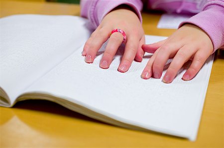 simsearch:695-05767911,k - Blind girl reading braille Stock Photo - Premium Royalty-Free, Code: 614-00600923