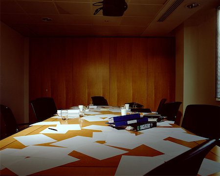 Messy conference room Stock Photo - Premium Royalty-Free, Code: 614-00651820