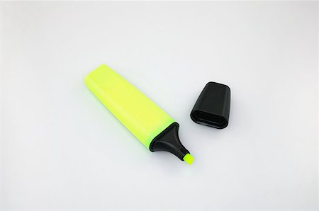 Yellow highlighter Stock Photo - Premium Royalty-Free, Code: 614-00683776