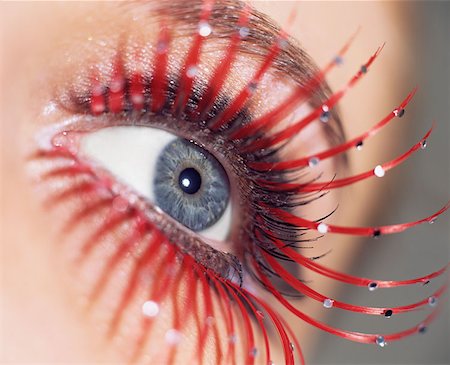simsearch:614-02343524,k - Woman with red false eyelashes Fotografie stock - Premium Royalty-Free, Codice: 614-00683971