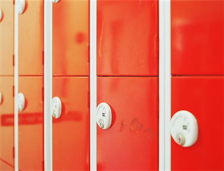 Red lockers Stock Photo - Premium Royalty-Free, Code: 614-00809405