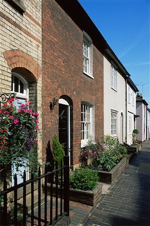 rows houses street - Street in st. albans Stock Photo - Premium Royalty-Free, Code: 614-00845255