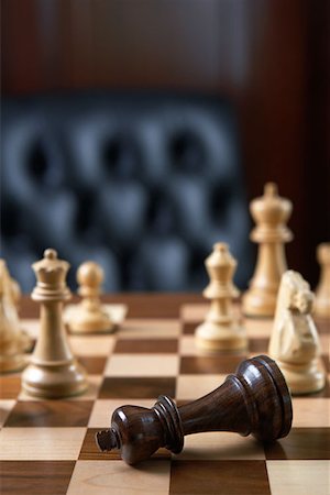 Still life of a chess board Stock Photo - Premium Royalty-Free, Code: 614-00891761