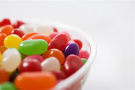 simsearch:614-02258138,k - Bowl of jellybeans Stock Photo - Premium Royalty-Free, Code: 614-01070327