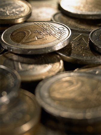 simsearch:700-00049187,k - Two euro coins Stock Photo - Premium Royalty-Free, Code: 614-01087143