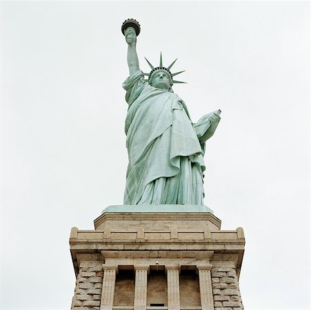 statue of liberty silhouette - Statue of liberty Stock Photo - Premium Royalty-Free, Code: 614-01088027