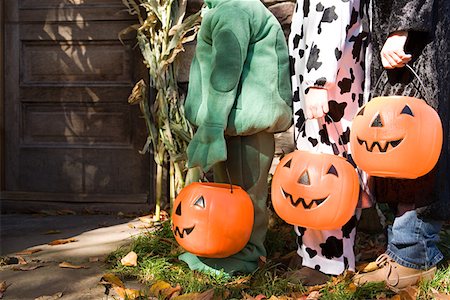 farm girls cows - Trick or treaters Stock Photo - Premium Royalty-Free, Code: 614-01238394