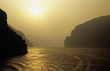 Gorges de Xiling Photographie de stock - Premium Libres de Droits, Code: 614-01434453