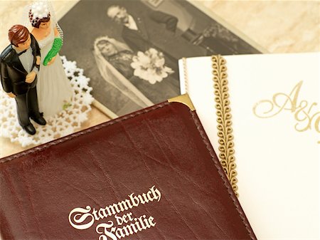 Family album and wedding memories Foto de stock - Sin royalties Premium, Código: 614-01560436