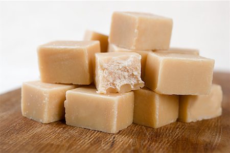 simsearch:614-02258138,k - Fudge Stock Photo - Premium Royalty-Free, Code: 614-01588384