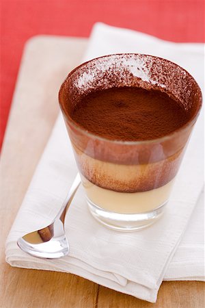 simsearch:614-02258138,k - Tiramisu Stock Photo - Premium Royalty-Free, Code: 614-01588405