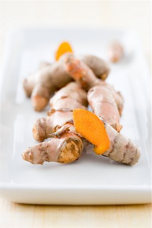 Fresh tumeric Foto de stock - Sin royalties Premium, Código: 614-01624817