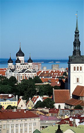 Tallinn cityscape Foto de stock - Sin royalties Premium, Código: 614-01625728