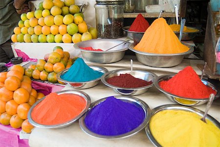 smelling spices - Tikka powder stall Stock Photo - Premium Royalty-Free, Code: 614-01819626
